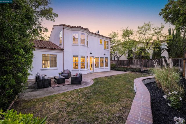 1166 S Chanterella Drive, San Ramon, CA 94582