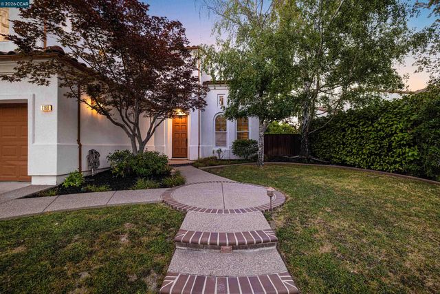 1166 S Chanterella Drive, San Ramon, CA 94582