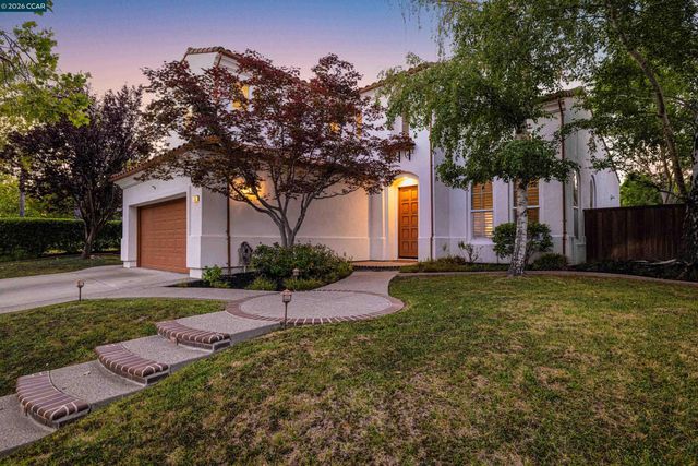 1166 S Chanterella Drive, San Ramon, CA 94582