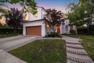 1166 S Chanterella Drive, San Ramon, CA 94582