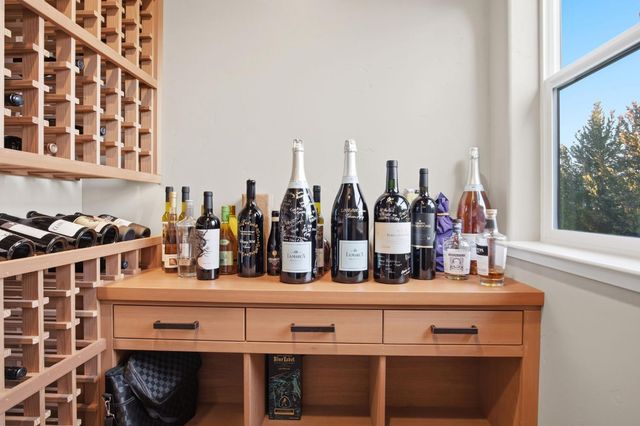 10407 Fox Borough Dr, Oakdale, CA 95361