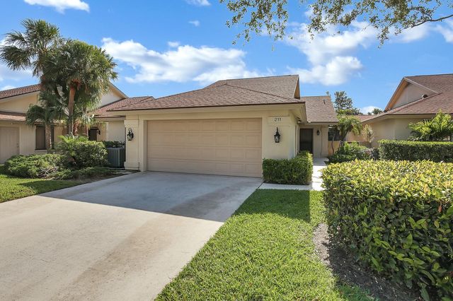 211 E River Park Drive, Jupiter, FL 33477