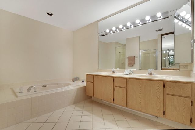 211 E River Park Drive, Jupiter, FL 33477