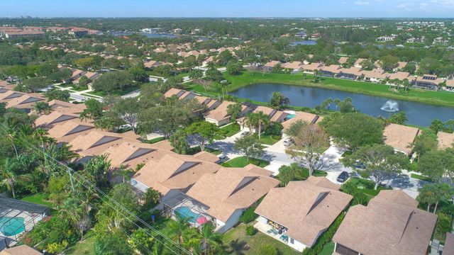 211 E River Park Drive, Jupiter, FL 33477