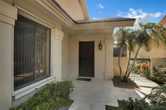 211 E River Park Drive, Jupiter, FL 33477
