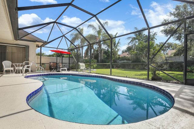 211 E River Park Drive, Jupiter, FL 33477