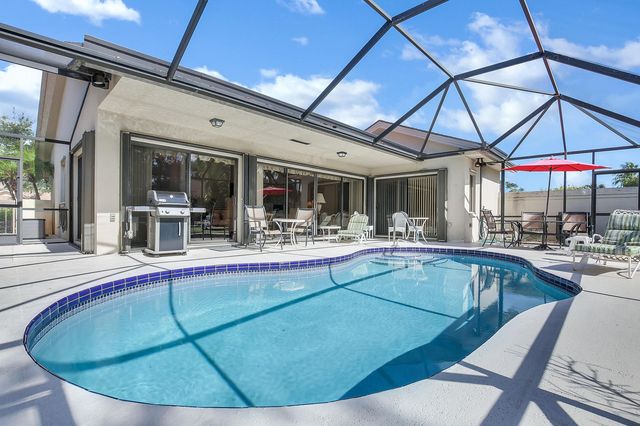 211 E River Park Drive, Jupiter, FL 33477