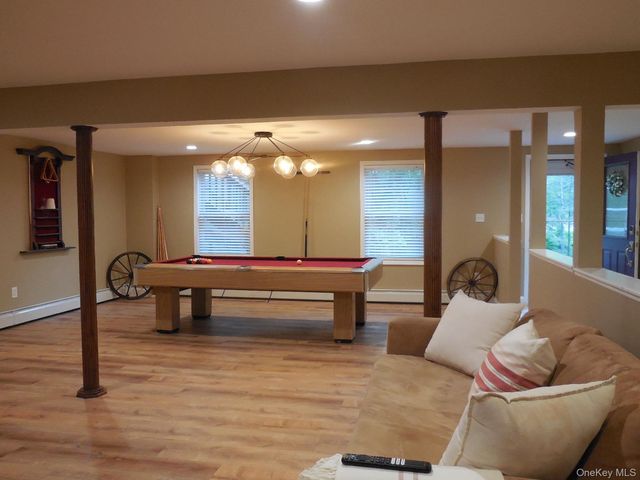 609 Red Hill Road, Wurtsboro, NY 12790