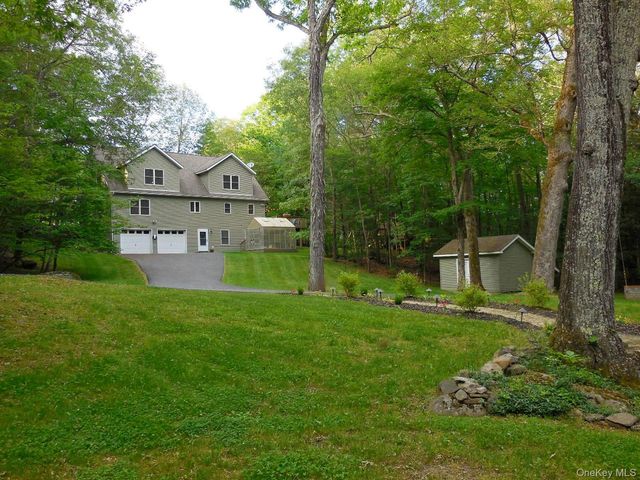 609 Red Hill Road, Wurtsboro, NY 12790