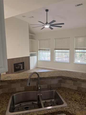 22 E Sterling Pond Circle, Spring, TX 77382