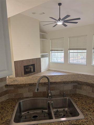 22 E Sterling Pond Circle, Spring, TX 77382