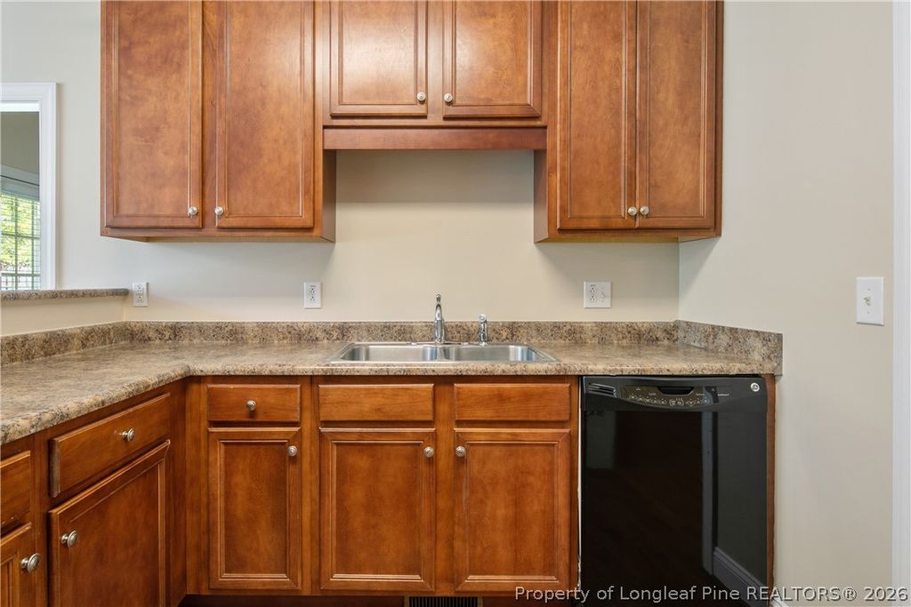 152 Lakeland Port, Sanford, NC 27332 — photo 14