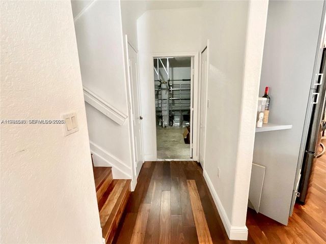 7472 NW 112th Path, Doral, FL 33178