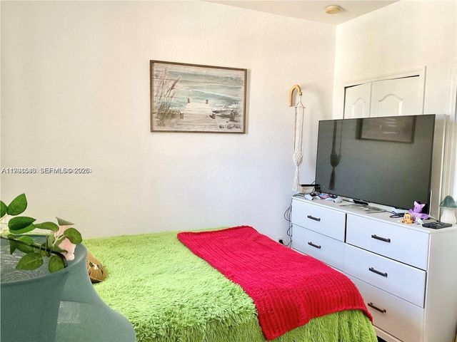 7472 NW 112th Path, Doral, FL 33178