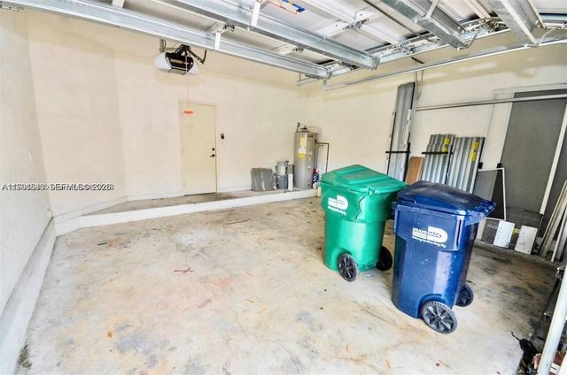 7472 NW 112th Path, Doral, FL 33178