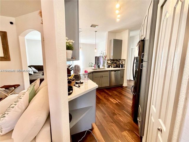 7472 NW 112th Path, Doral, FL 33178