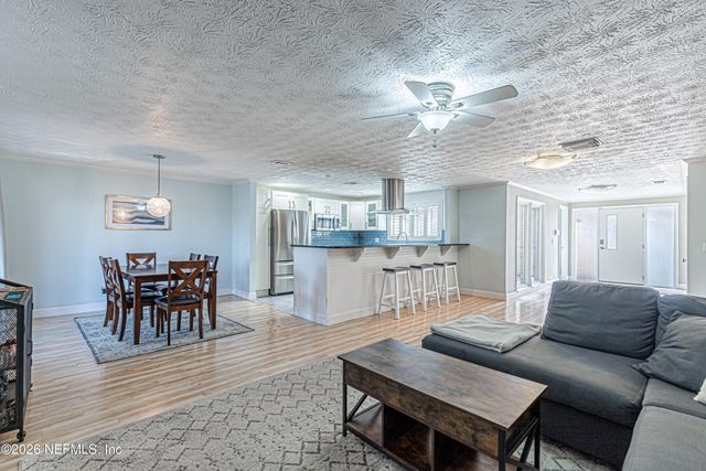 3320 AMERICA Avenue, Jacksonville Beach, FL 32250