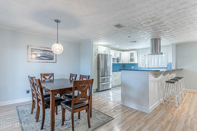 3320 AMERICA Avenue, Jacksonville Beach, FL 32250