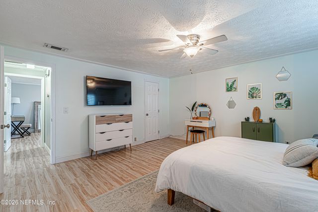3320 AMERICA Avenue, Jacksonville Beach, FL 32250
