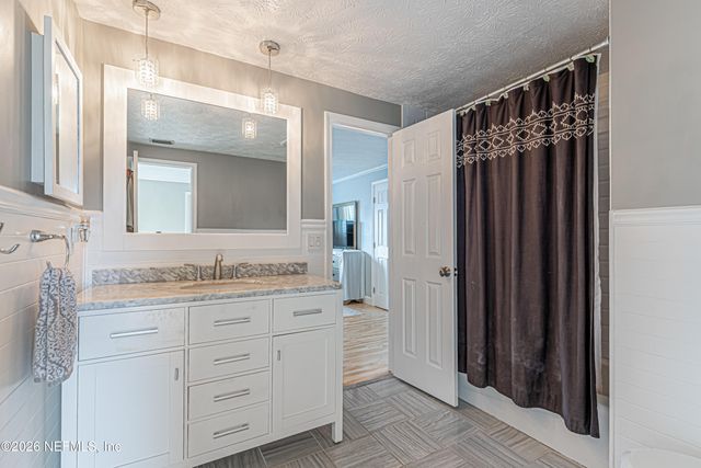 3320 AMERICA Avenue, Jacksonville Beach, FL 32250