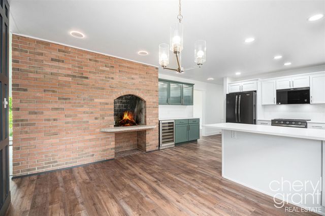 1757 Westlane Drive, Grand Rapids, MI 49505