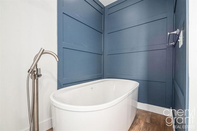 1757 Westlane Drive, Grand Rapids, MI 49505