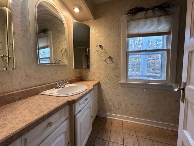 10488 N East Riverview Drive, Edgerton, WI 53534