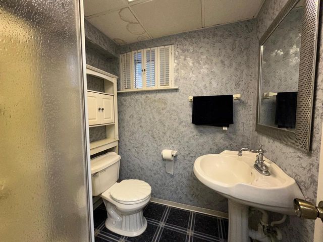 10488 N East Riverview Drive, Edgerton, WI 53534