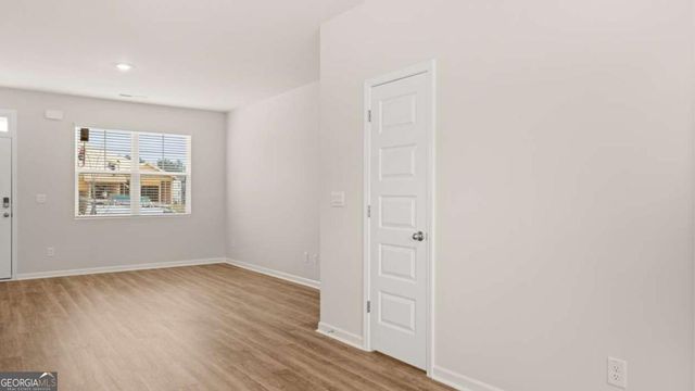 99 Holland Cove, Winder, GA 30680