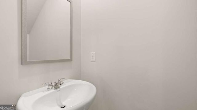 99 Holland Cove, Winder, GA 30680