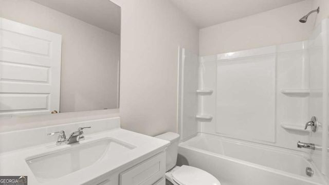 99 Holland Cove, Winder, GA 30680