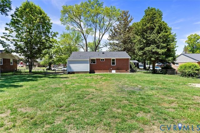 7986 Wynbrook Ln, Mechanicsville, VA 23111