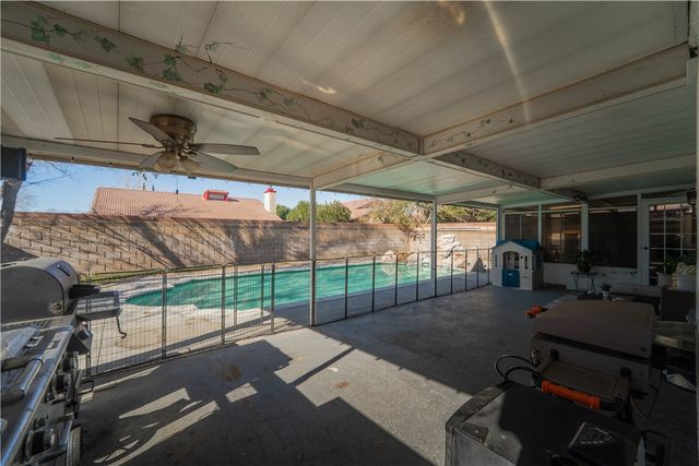 44047 Shad Street, Lancaster, CA 93536