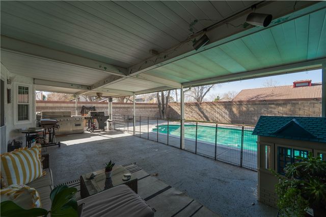 44047 Shad Street, Lancaster, CA 93536