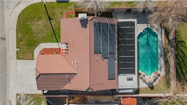 44047 Shad Street, Lancaster, CA 93536