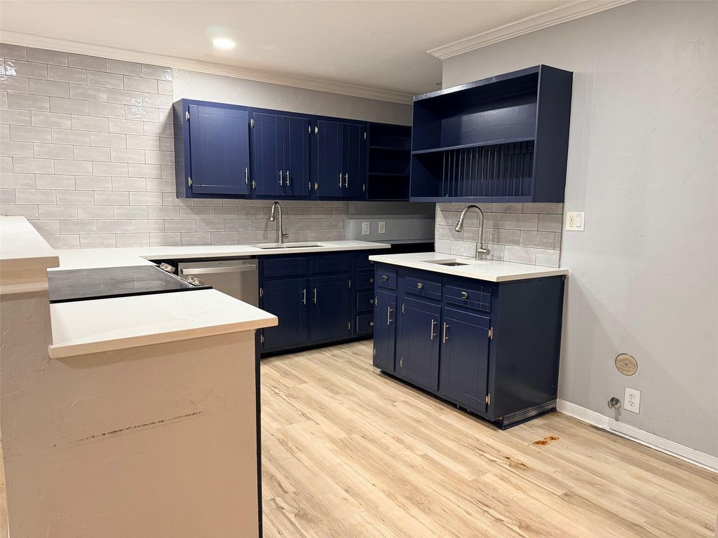 425 Woodland Point RD, Belton, TX 76513