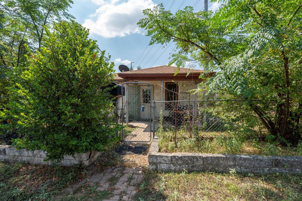 4801 Lott Ave, Austin, TX 78721
