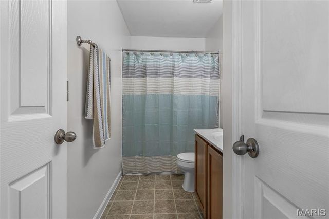 1215 Saltash Court, St Louis, MO 63129