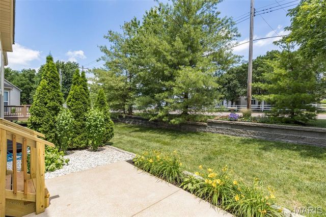 1215 Saltash Court, St Louis, MO 63129