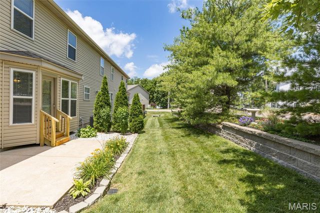 1215 Saltash Court, St Louis, MO 63129