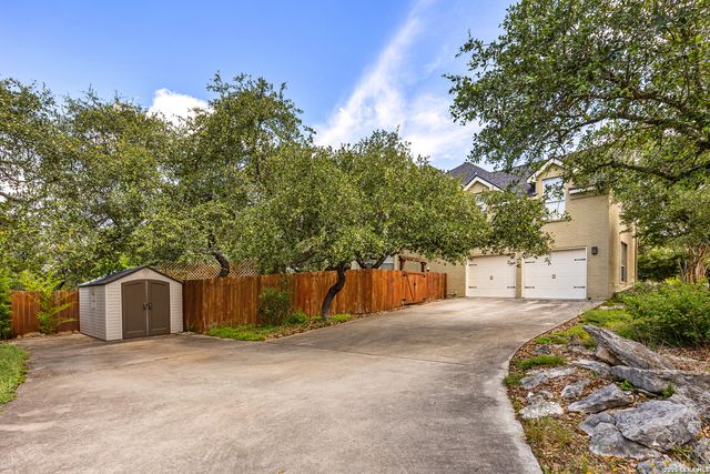 1059 Flagstone, San Antonio, TX 78260