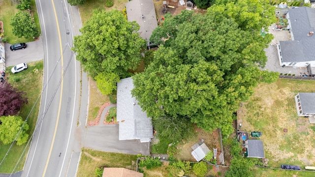 362 Hovenden Ave, Brockton, MA 02302