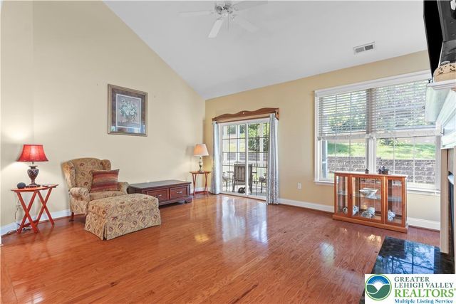 6722 American Way, Hanover Twp, PA 18017