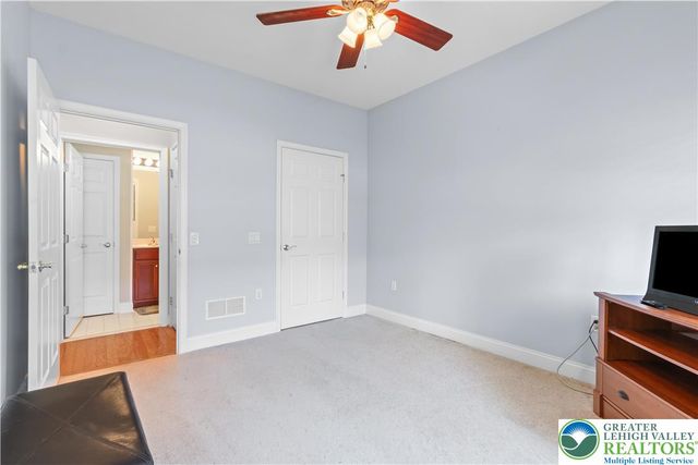6722 American Way, Hanover Twp, PA 18017