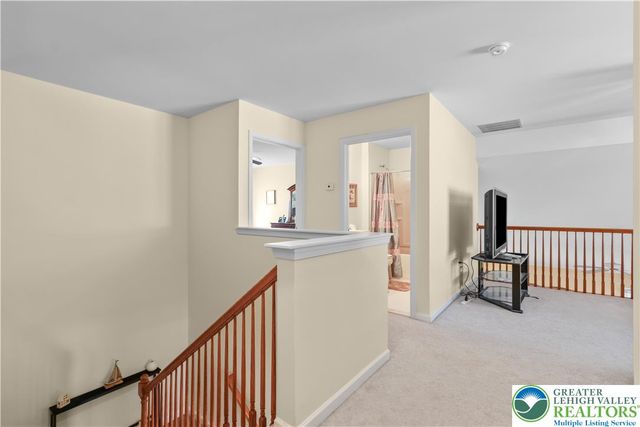 6722 American Way, Hanover Twp, PA 18017