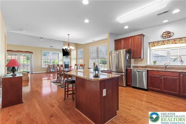 6722 American Way, Hanover Twp, PA 18017