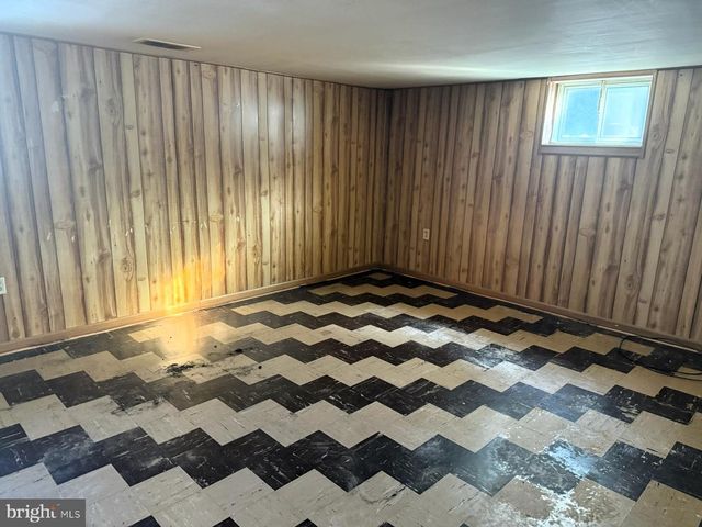 5 ALBERTSON BLVD, Wilmington, DE 19808