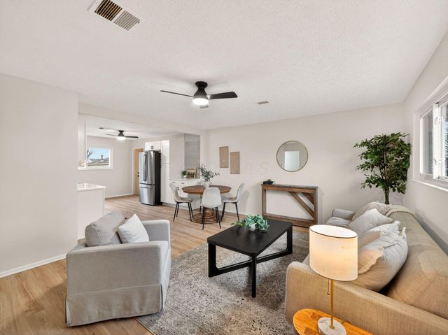 3105 Wessex Court, Columbus, OH 43232