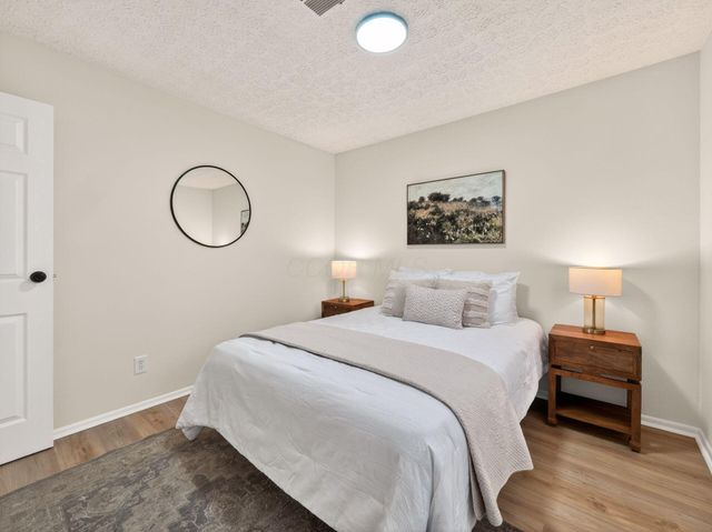 3105 Wessex Court, Columbus, OH 43232