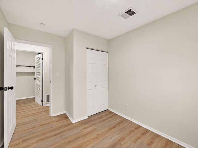 3105 Wessex Court, Columbus, OH 43232